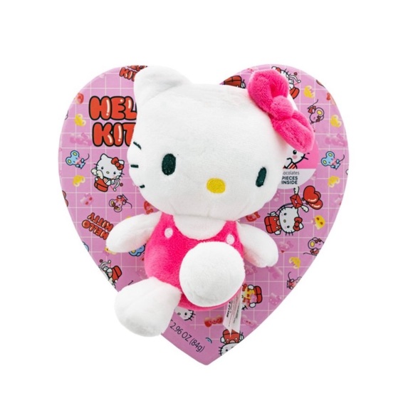 Hello Kitty Other - HELLO KITTY Valentines Heart Box with Plush.